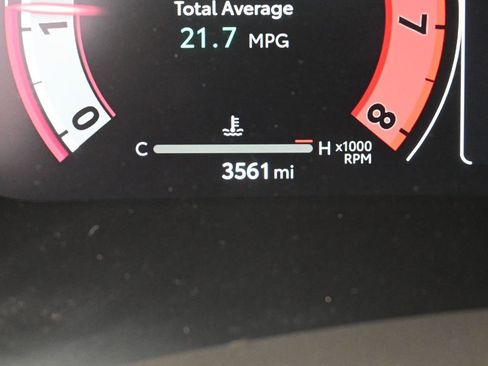 Certified 2025 Toyota Highlander XSE image 19