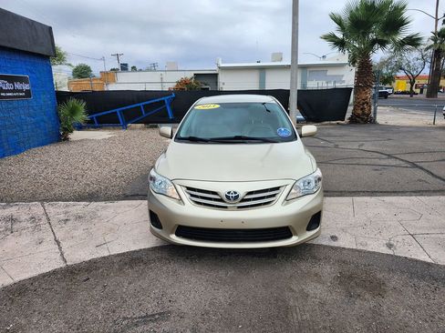 Used 2013 Toyota Corolla LE FWD image 6