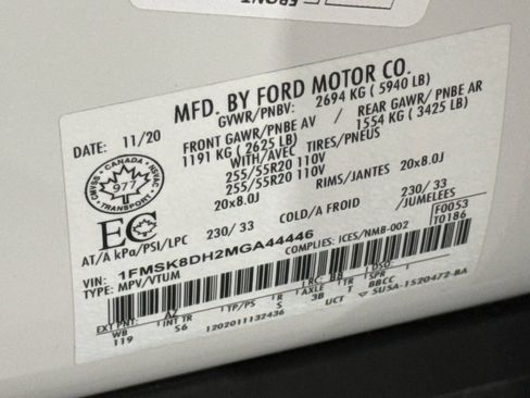 Used 2021 Ford Explorer XLT image 43