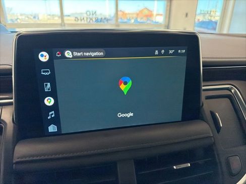 Used 2022 Chevrolet Tahoe High Country image 3