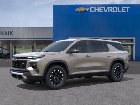 New 2027 Chevrolet Traverse Z71 w/ Enhanced Driving Package AWD/4WD image 2