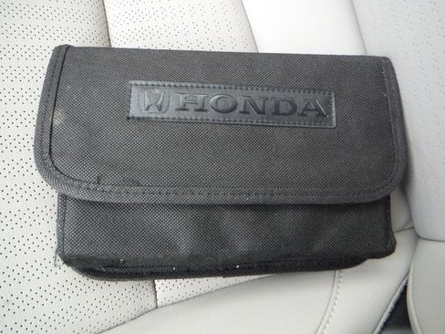 Used 2023 Honda Civic EX-L image 39