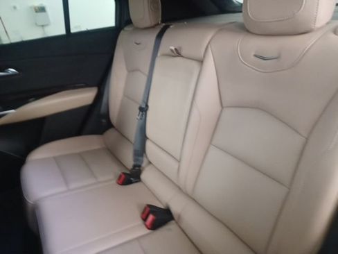 Used 2025 Cadillac XT4 Premium Luxury w/ Technology Package FWD image 10