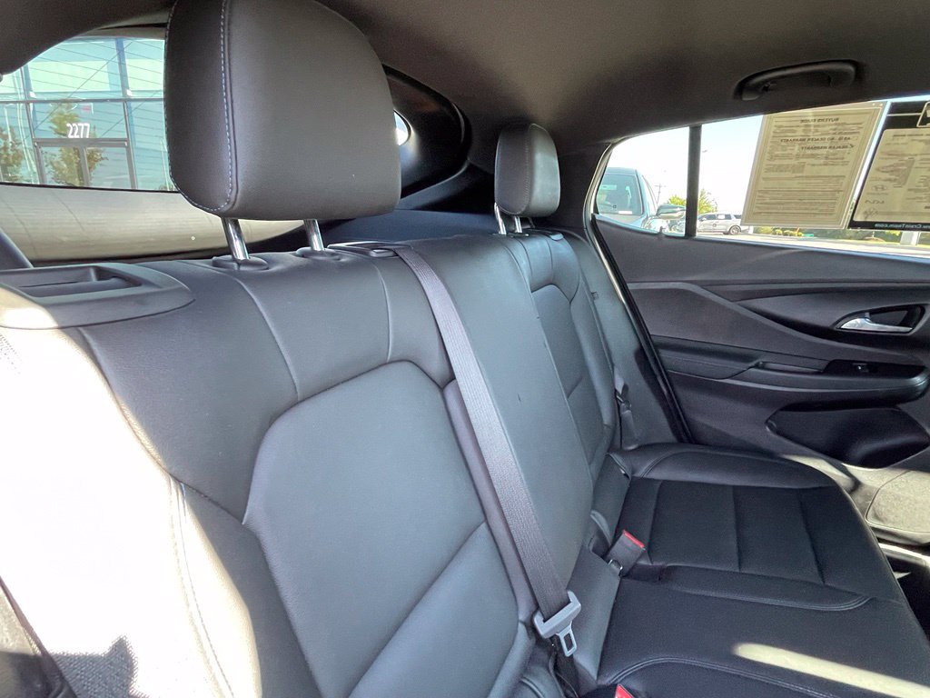 Used 2025 Buick Envista Sport Touring w/ Convenience I Package FWD image 27