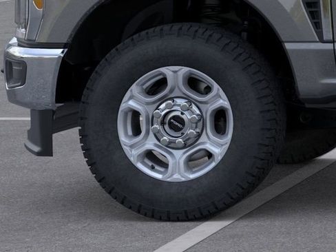 New 2026 Ford F350 XLT w/ 360-Degree Camera Package image 19