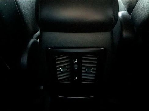 Used 2019 Dodge Durango GT image 18