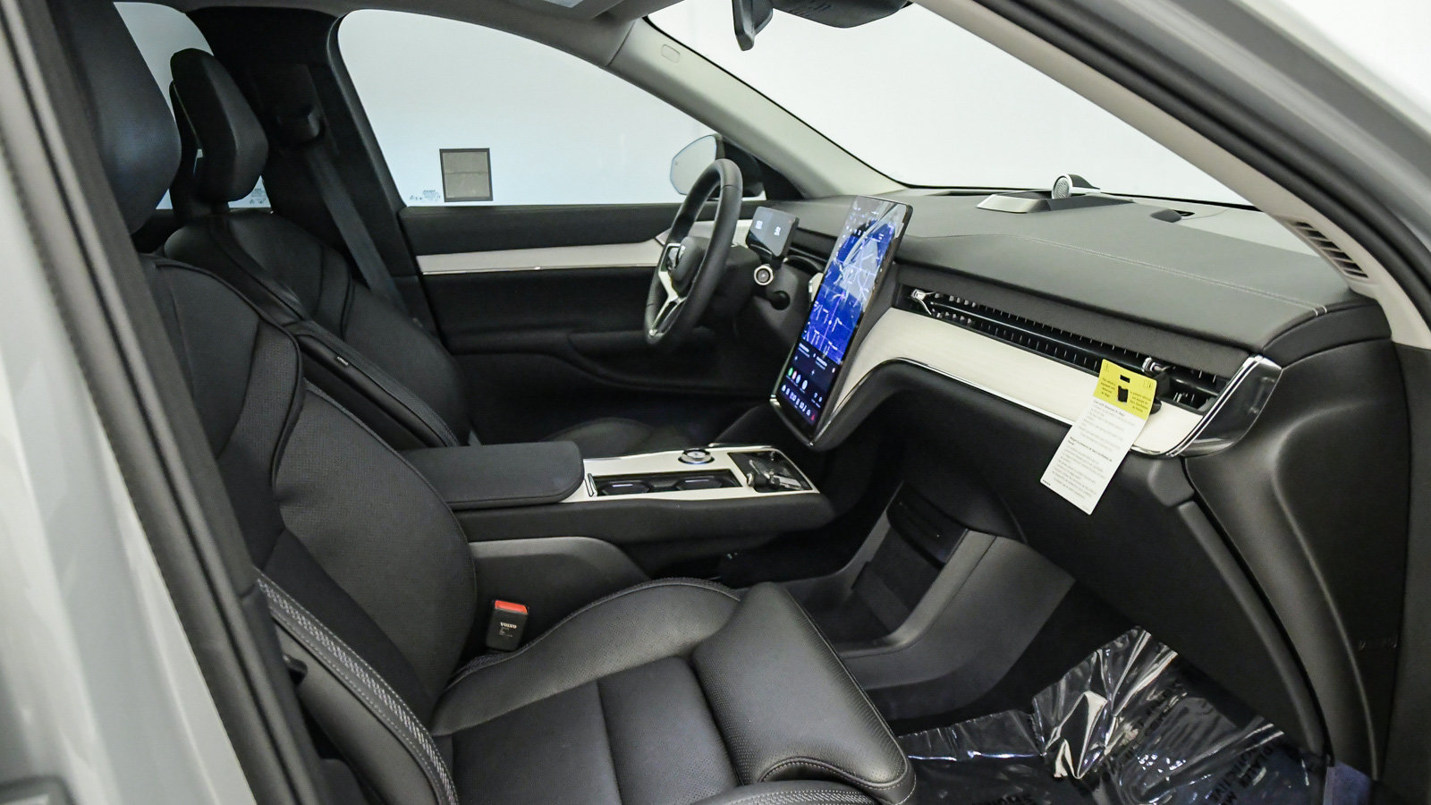 Used 2026 Volvo EX90 Ultra AWD/4WD image 16