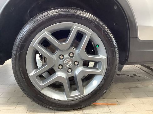 Used 2023 Honda Passport EX-L image 28