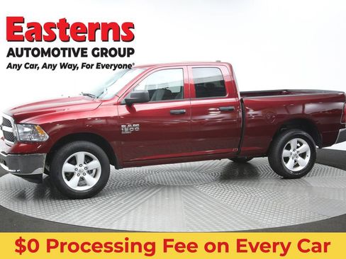 Used 2024 RAM 1500 Classic SLT AWD/4WD image 54