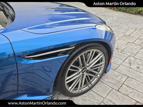 Used 2024 Aston Martin DB12 Coupe image 9