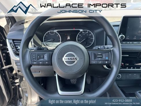 Used 2021 Nissan Rogue SV FWD image 27
