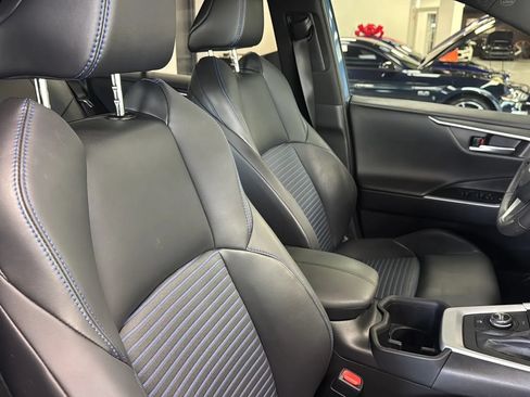 Used 2024 Toyota RAV4 XSE w/ Weather Package AWD/4WD image 10