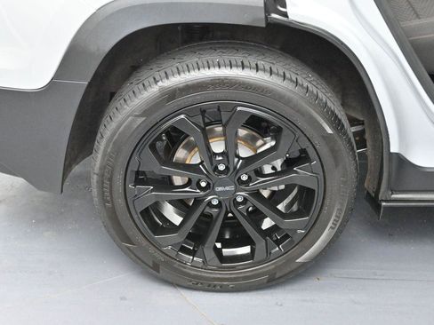 Used 2021 GMC Terrain SLE w/ Elevation Edition FWD image 34