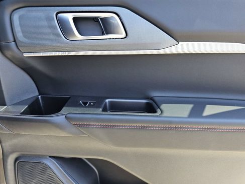 New 2026 Ford Explorer ST-Line RWD image 13