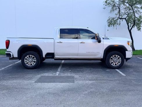 Used 2023 GMC Sierra 2500 Denali w/ Denali Ultimate Package AWD/4WD image 7