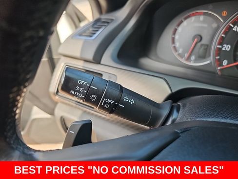Used 2017 Honda Accord Sport image 24