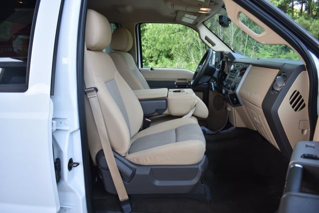 Used 2016 Ford F250 XLT w/ XLT Value Package AWD/4WD image 15