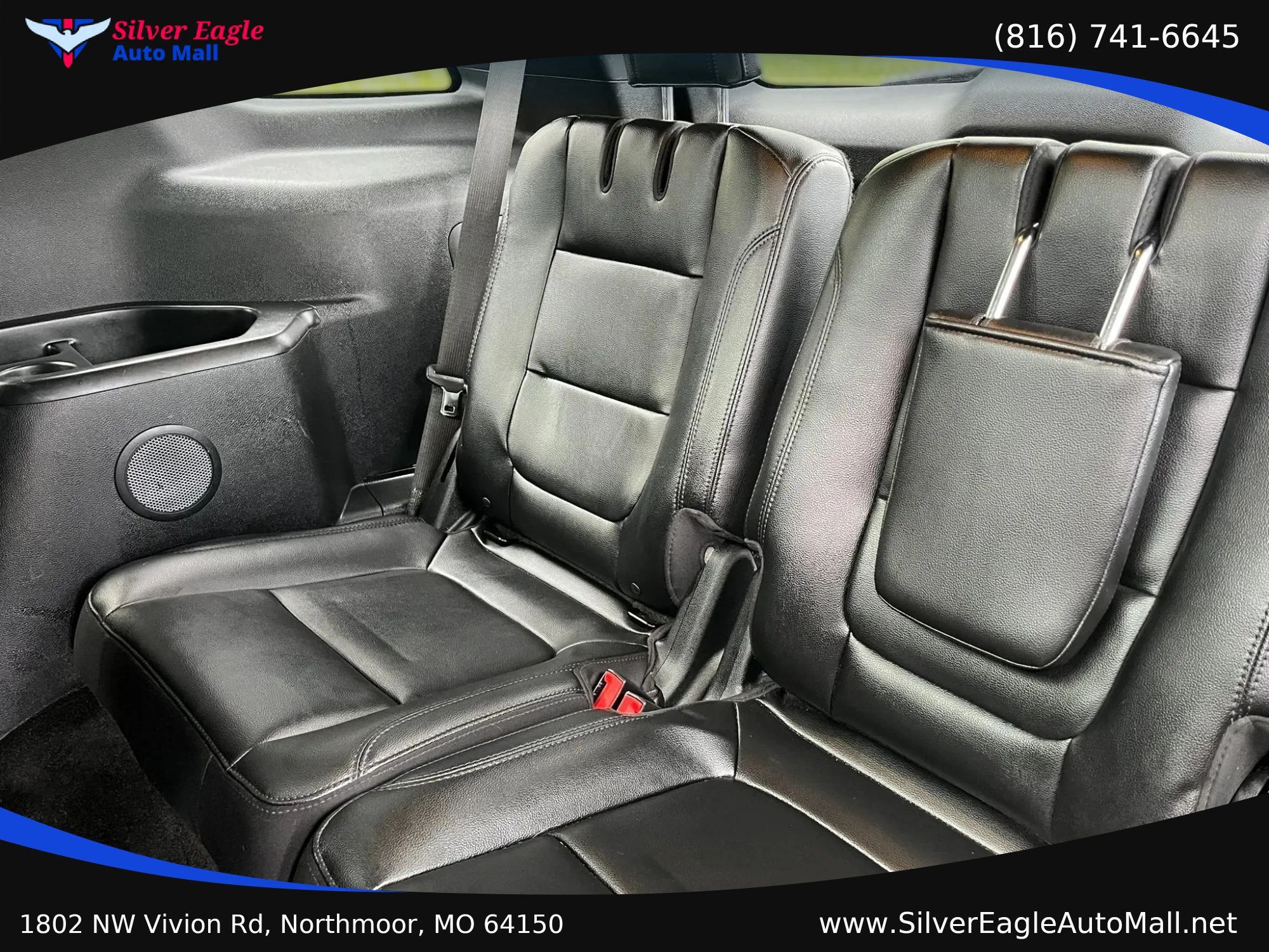 Used 2016 Ford Explorer XLT w/ Equipment Group 202A FWD image 10