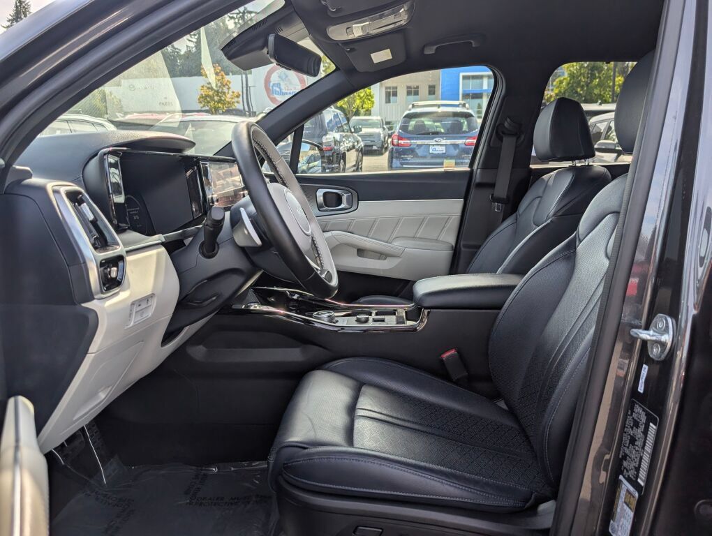 Used 2023 Kia Sorento SX Prestige AWD/4WD image 26
