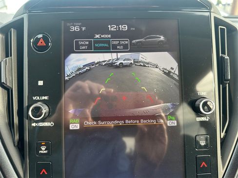 Certified 2025 Subaru Crosstrek 2.5i Limited w/ Crosstrek Mirror Package image 22