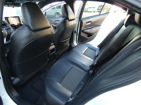 Used 2020 Toyota Corolla XSE image 43