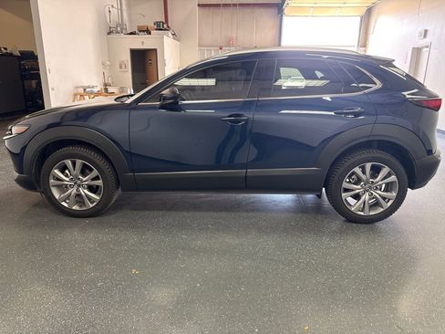 Used 2022 MAZDA CX-30 AWD 2.5 S w/ Premium Package image 8