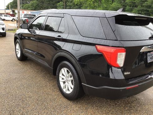 Used 2021 Ford Explorer 2WD image 11