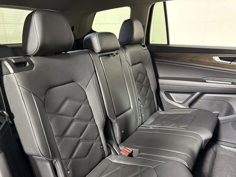 New 2026 Volkswagen Atlas SE image 15