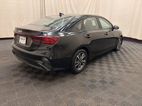 Certified 2023 Kia Forte LXS w/ LXS Technology Package image 5