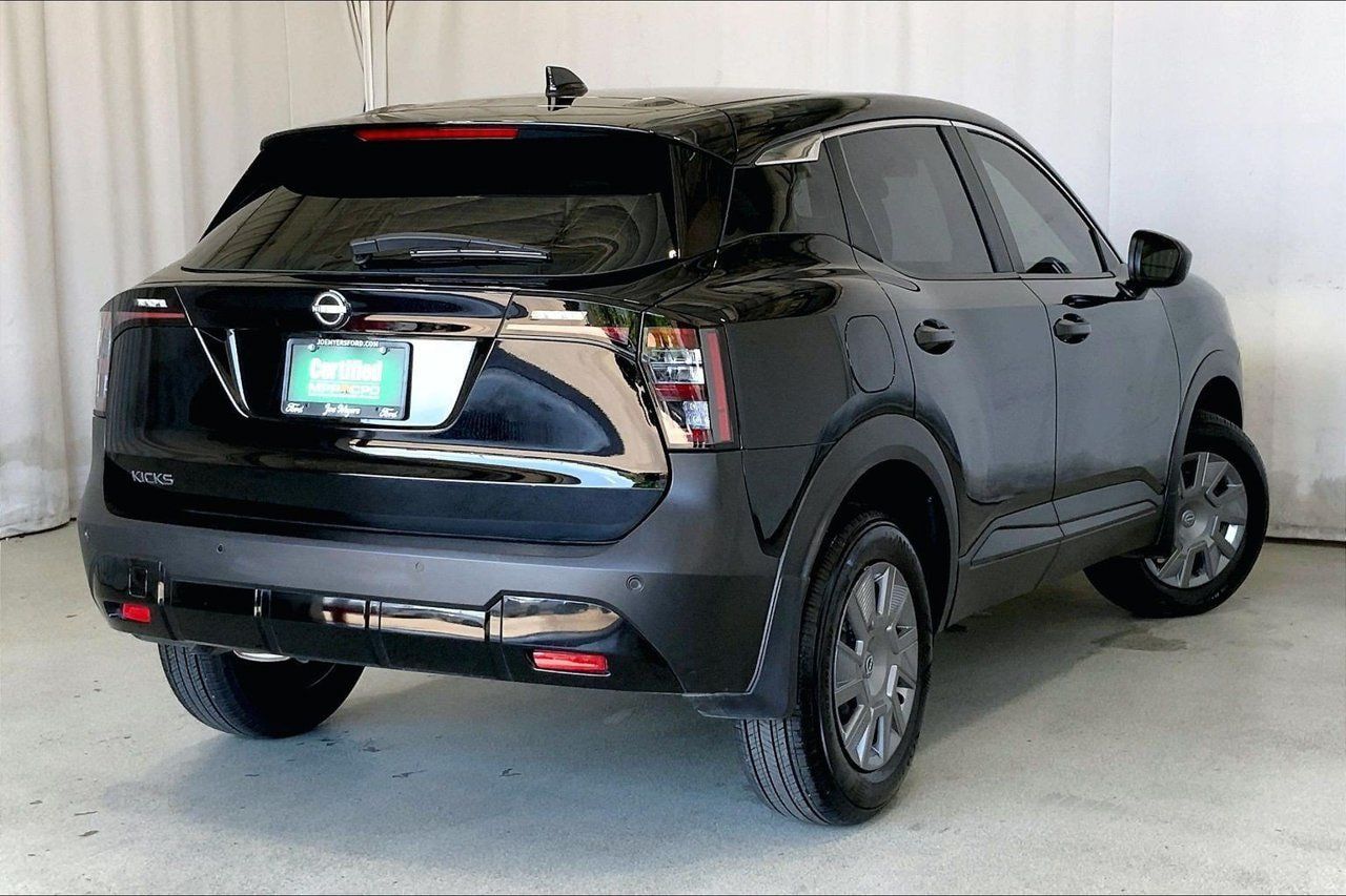 Used 2026 Nissan Kicks S FWD image 13