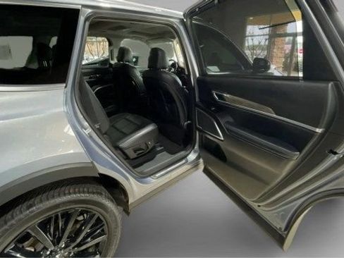 Used 2021 Kia Telluride SX image 10