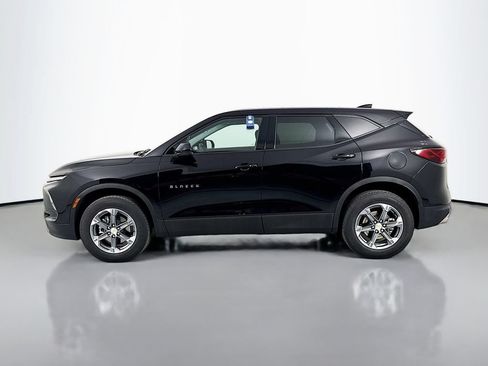 Used 2025 Chevrolet Blazer LT AWD/4WD image 4