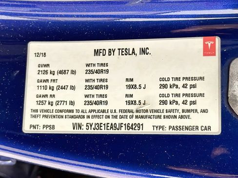 Used 2018 Tesla Model 3 Long Range RWD image 30