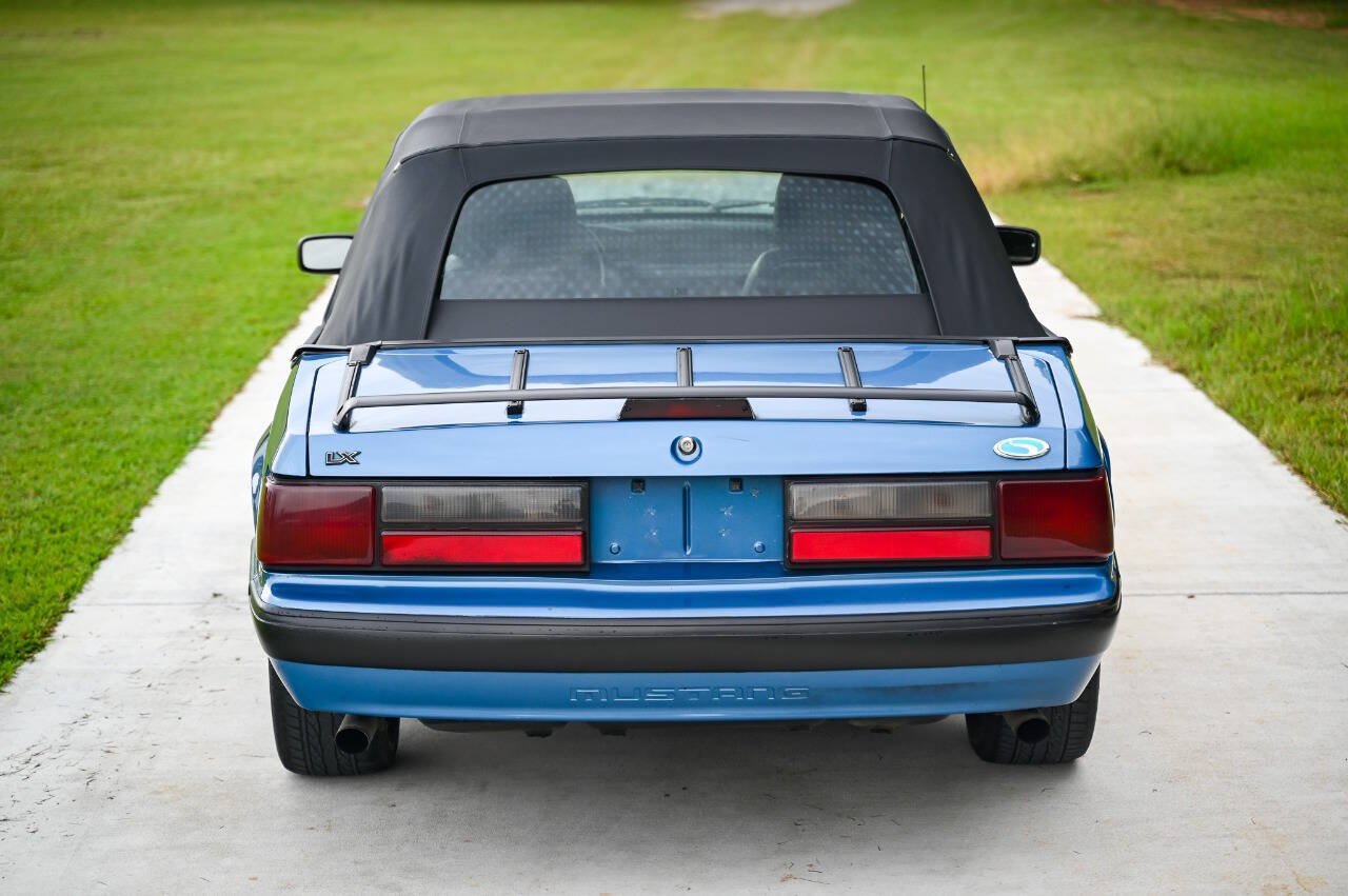 Used 1989 Ford Mustang LX RWD image 29