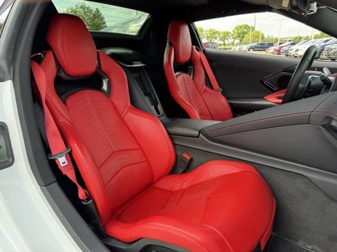 Used 2025 Chevrolet Corvette Z06 w/ Stealth Interior Trim Package RWD image 33