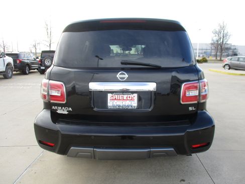 Used 2020 Nissan Armada SL w/ Premium Package image 4