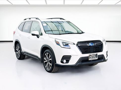 Used 2022 Subaru Forester Limited w/ Popular Package #2 AWD/4WD image 3