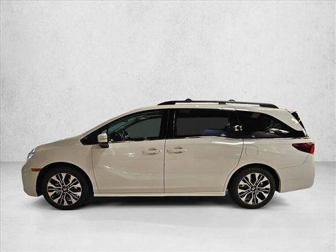 New 2026 Honda Odyssey Elite image 8