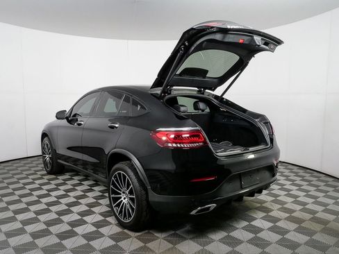 Used 2022 Mercedes-Benz GLC 300 4MATIC Coupe image 31