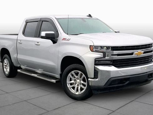 Used 2019 Chevrolet Silverado 1500 LT AWD/4WD image 3