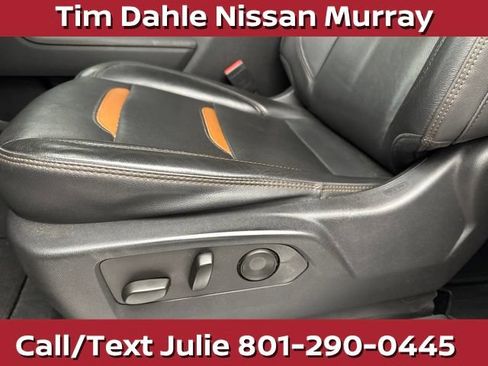 Used 2023 GMC Sierra 1500 AT4 w/ Technology Package AWD/4WD image 22