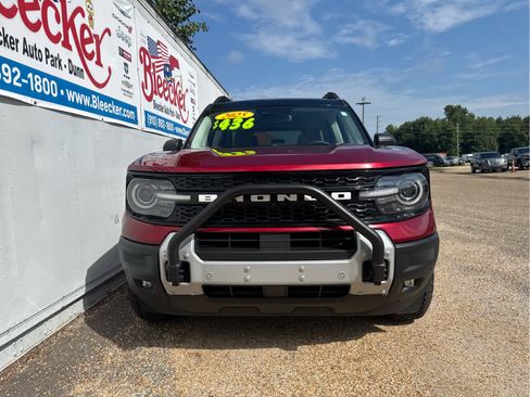 Used 2025 Ford Bronco Sport Outer Banks w/ Sasquatch Outer Banks Package AWD/4WD image 5