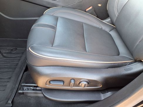 Used 2024 Chevrolet Blazer Premier w/ Driver Confidence II Package FWD image 28