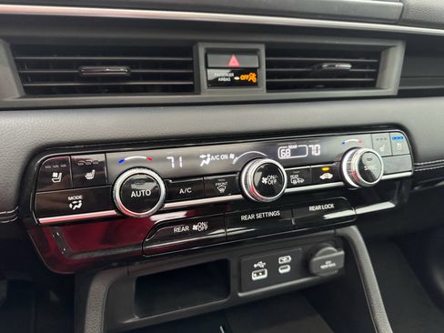 Certified 2024 Honda Pilot Elite image 20