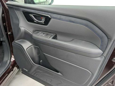 New 2026 Subaru Forester Limited image 30