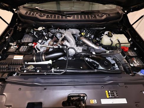 Certified 2025 Ford F350 Platinum AWD/4WD image 47