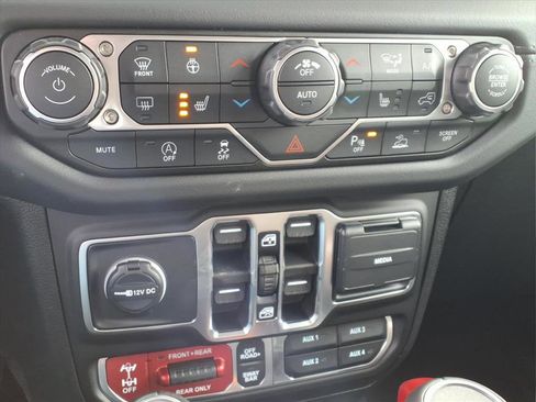 New 2026 Jeep Gladiator Rubicon AWD/4WD image 19