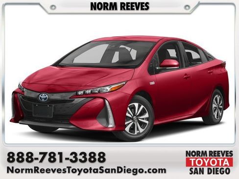 Used 2017 Toyota Prius Prime Advanced w/ Carpet Mat Package FWD image 1