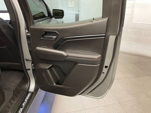 Used 2023 Chevrolet Colorado Z71 w/ Z71 Convenience Package 2 AWD/4WD image 30