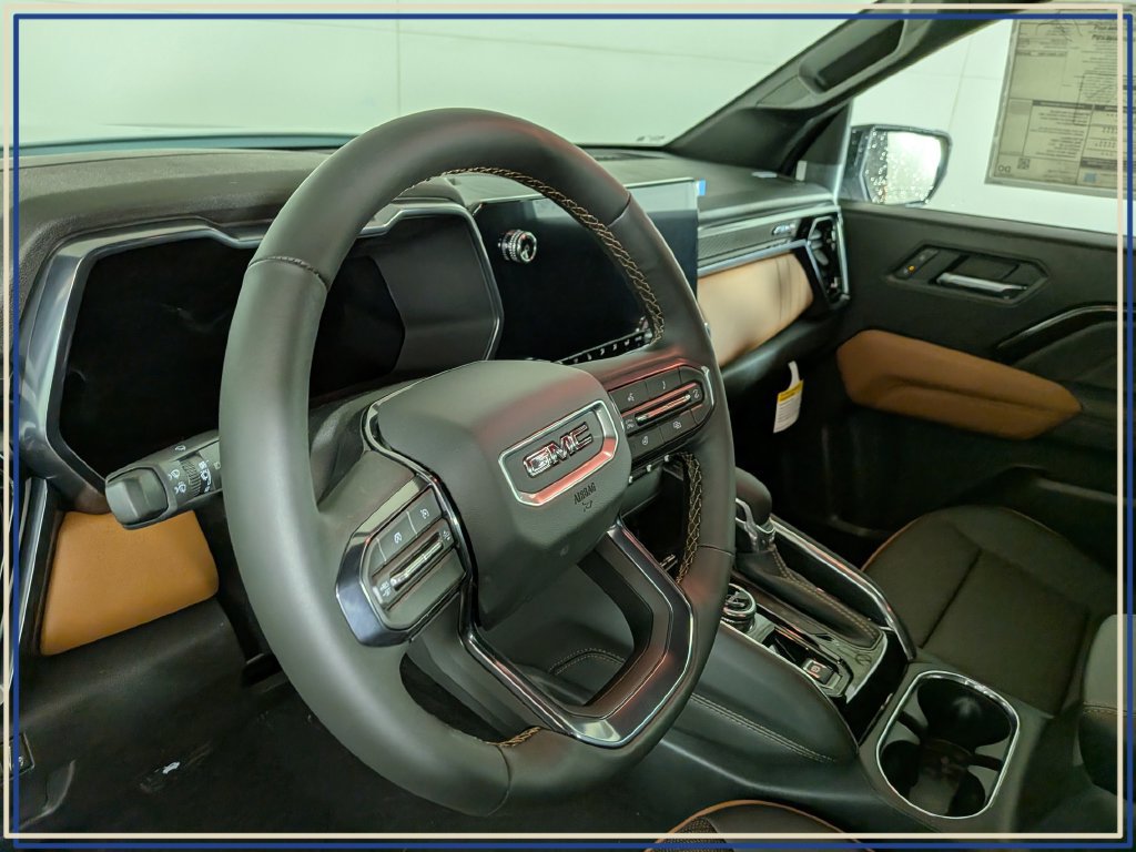 New 2026 GMC Canyon AT4 w/ Technology Plus Package AWD/4WD image 18